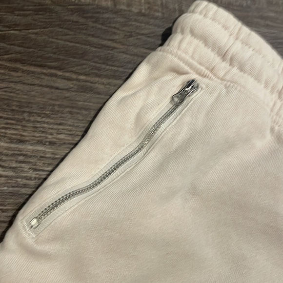 Maurices joggers size large - zipper pockets, cream with pink green navy details - Picture 3 of 5